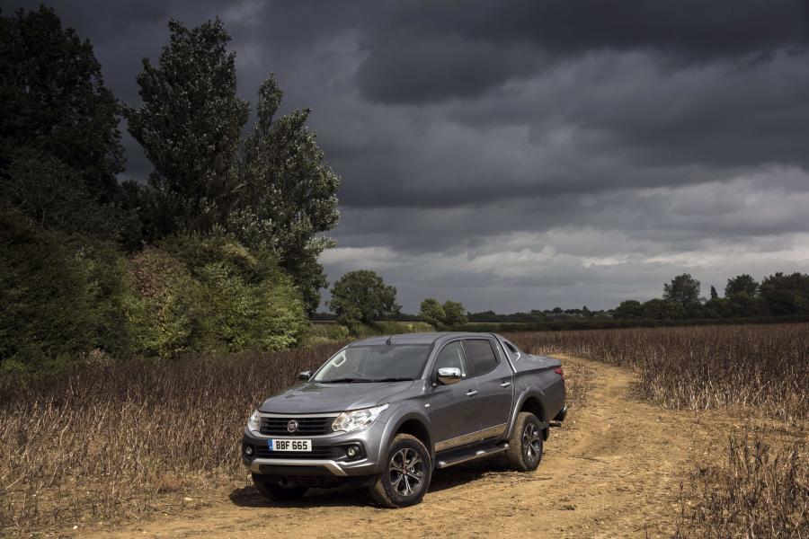  Fiat Fullback Double Cab (503) 2016 года  (UK) (фото 5 из 38)